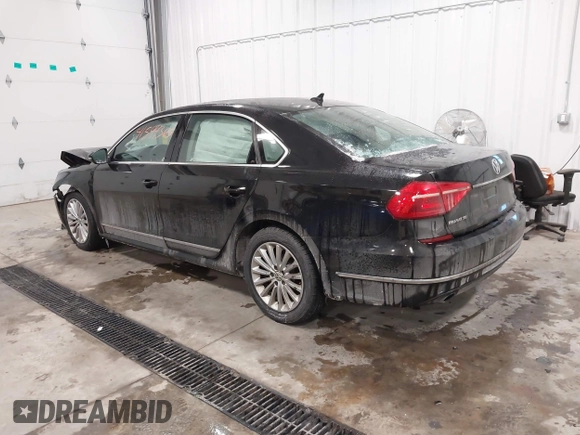 2016 Volkswagen Passat SE with VIN 1VWBS7A33GC056668, listed as a IAAI auction lot 41544363 with 120,605 mi miles and . Bid and sale history available at DreamBid. Image 3.