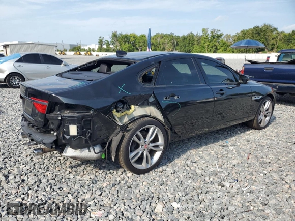 2018 Jaguar XF z VIN SAJBF4EV7JCY55962, wystawiony jako Copart lot #55228375 z przebiegiem 40 420 mil mil oraz Szkoda całkowita • Salvage title. Historia ofert i sprzedaży dostępna na DreamBid. Obrazek 3.