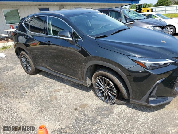2022 Lexus NX with VIN JTJGKCEZ8N2002993, listed as a Copart auction lot 63788604 with 29,454 mi miles and Salvage Title. Bid and sale history available at carsss.com. Image 4.