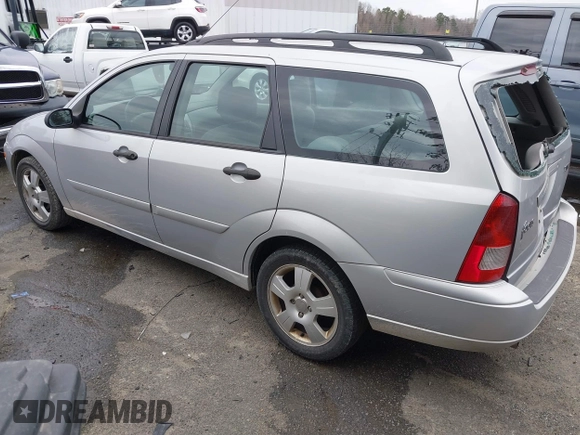 2004 Ford Focus ZTW z VIN 1FAFP35Z44W111027, wystawiony jako IAAI lot #41762414 z przebiegiem 155 535 mil mil oraz . Historia ofert i sprzedaży dostępna na DreamBid. Obrazek 3.