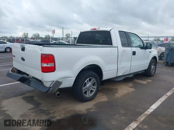2004 Ford F-150 STX with VIN 1FTRX12W84NC29545, listed as a IAAI auction lot 41921712 with 304,891 mi miles. Bid and sale history available at carsss.com. Image 4.