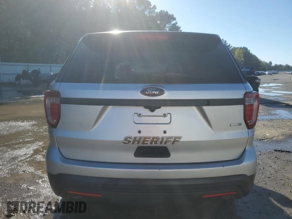 2016 Ford Utility Police Interceptor with VIN 1FM5K8AR7GGA78431, listed as a Copart auction lot 81183004 with 86,080 mi miles and Salvage Title. Bid and sale history available at carsss.com. Image 6.