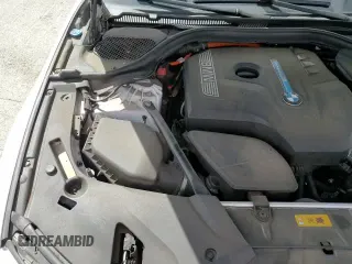 2018 BMW 5 Series 530e with VIN WBAJA9C59JB033045, listed as a Copart auction lot 71889755 with 108,472 mi miles and Salvage title. Bid and sale history available at DreamBid. Image 13.