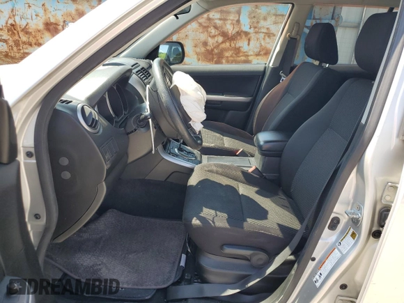 2011 Suzuki Grand Vitara Premium z VIN JS3TD0D29B4103041, wystawiony jako Copart lot #62066985 z przebiegiem 219 727 mil mil oraz Szkoda całkowita • Salvage title. Historia ofert i sprzedaży dostępna na DreamBid. Obrazek 7.