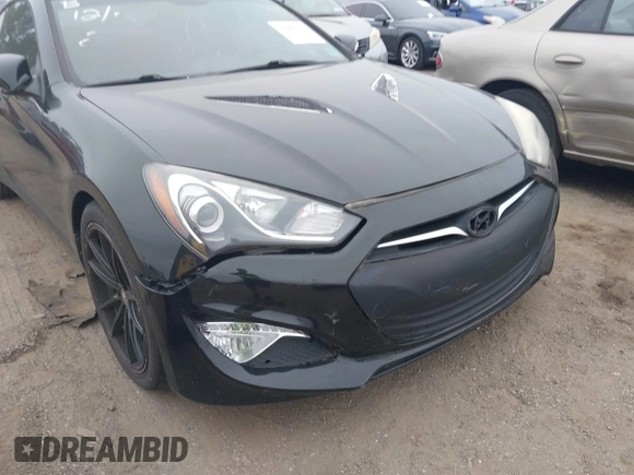 2013 Hyundai Genesis Coupe R-Spec with VIN KMHHU6KJ0DU105695, listed as a IAAI auction lot 42605527 with 115,875 mi miles and . Bid and sale history available at DreamBid. Image 6.