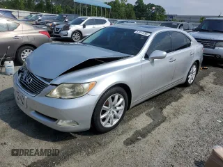 2007 Lexus LS 460 z VIN JTHBL46F575029007, wystawiony jako Copart lot #57811295 z przebiegiem 117 619 mil mil oraz Szkoda całkowita • Salvage title. Historia ofert i sprzedaży dostępna na DreamBid. Obrazek 1.