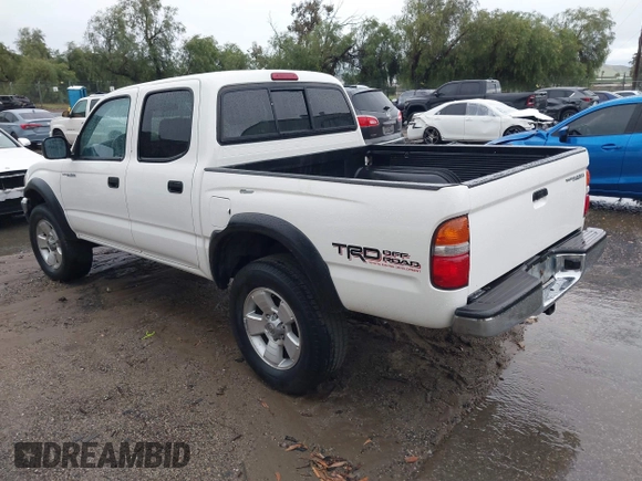 2001 Toyota Tacoma PreRunner with VIN 5TEGN92N21Z736789, listed as a IAAI auction lot 41784065 with 163,675 mi miles. Bid and sale history available at carsss.com. Image 3.