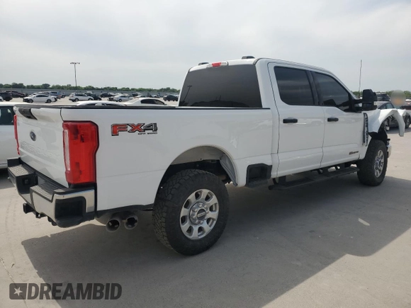 2023 Ford F-250 XL with VIN 1FT7W2BT3PEC29303, listed as a Copart auction lot 53552425 with 68,303 mi miles and Salvage Title. Bid and sale history available at DreamBid. Image 3.