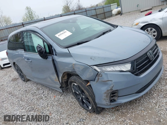 2024 Honda Odyssey Sport z VIN 5FNRL6H78RB048170, wystawiony jako IAAI lot #41958302 z przebiegiem 35 864 mil mil oraz . Historia ofert i sprzedaży dostępna na DreamBid. Obrazek 1.