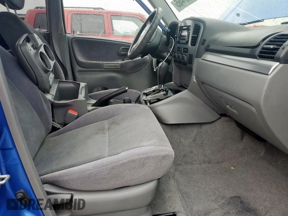2005 Suzuki Grand Vitara LX with VIN JS3TD62V354200952, listed as a Copart auction lot 60374465 with 134,957 mi miles and Salvage title. Bid and sale history available at DreamBid. Image 7.