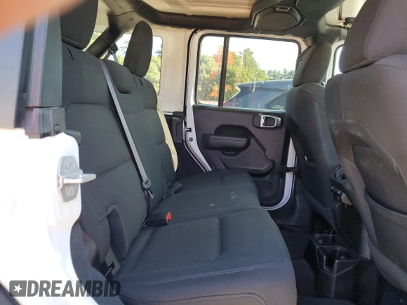 2022 Jeep Wrangler Unlimited High Tide with VIN 1C4HJXDG9NW132131, listed as a Copart auction lot 69314354 with 33,711 mi miles and Salvage Title. Bid and sale history available at DreamBid. Image 11.