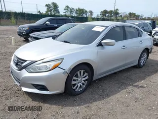 2016 Nissan Altima SR with VIN 1N4AL3AP8GC153118, listed as a IAAI auction lot 42109468 with 120,644 mi miles and . Bid and sale history available at carsss.com. Image 2.