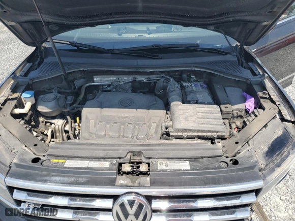 2020 Volkswagen Tiguan SEL Premium R-Line with VIN 3VV4B7AX3LM136562, listed as a Copart auction lot 88362535 with 64,874 mi miles and Salvage Title. Bid and sale history available at carsss.com. Image 12.