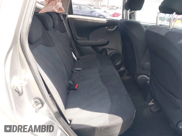 2009 Honda Fit Sport с VIN JHMGE88409S047860, выставлен на аукционе IAAI как лот 42232769 с пробегом 170 014 миль миль и . История ставок и продаж доступна на DreamBid. Изображение 8.