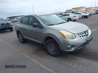 2011 Nissan Rogue SV z VIN JN8AS5MT3BW153587, wystawiony jako IAAI lot #41831789 z przebiegiem 116 112 mil mil oraz . Historia ofert i sprzedaży dostępna na DreamBid. Obrazek 1.