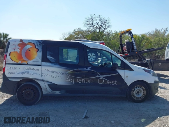 2015 Ford Transit Connect XL z VIN NM0GE9E78F1196764, wystawiony jako IAAI lot #41542543 z przebiegiem 143 295 mil mil oraz . Historia ofert i sprzedaży dostępna na DreamBid. Obrazek 13.