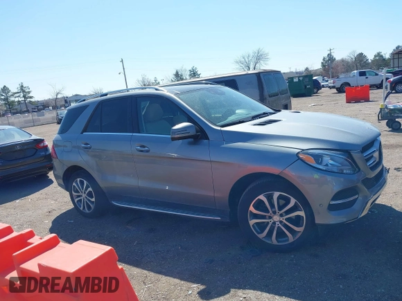 2016 Mercedes-Benz GLE 350 с VIN 4JGDA5JB5GA775910, выставлен на аукционе IAAI как лот 41762737 с пробегом 165 933 миль миль и . История ставок и продаж доступна на DreamBid. Изображение 13.