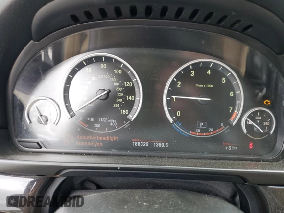 2013 BMW 5 Series 528i with VIN WBAXG5C51DDY31047, listed as a Copart auction lot 52284695 with 188,326 mi miles and Salvage Title. Bid and sale history available at DreamBid. Image 9.