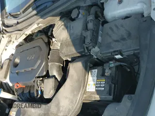 2017 Hyundai Sonata 2.4L z VIN 5NPE24AF1HH562885, wystawiony jako IAAI lot #43363791 z przebiegiem 149 890 mil mil oraz . Historia ofert i sprzedaży dostępna na DreamBid. Obrazek 20.