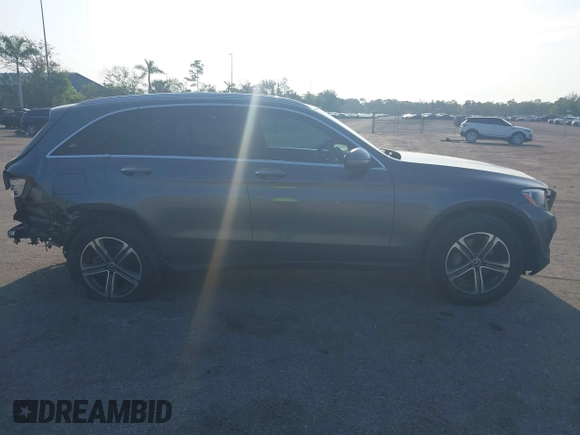2018 Mercedes-Benz GLC 300 z VIN WDC0G4JB2JF448980, wystawiony jako IAAI lot #42337686 z przebiegiem 85 734 mil mil oraz . Historia ofert i sprzedaży dostępna na DreamBid. Obrazek 13.