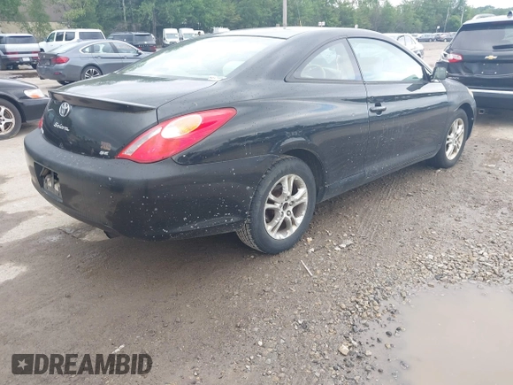 2005 Toyota Solara SE z VIN 4T1CE38P45U503494, wystawiony jako IAAI lot #42542850 z przebiegiem 197 503 mil mil oraz . Historia ofert i sprzedaży dostępna na DreamBid. Obrazek 4.