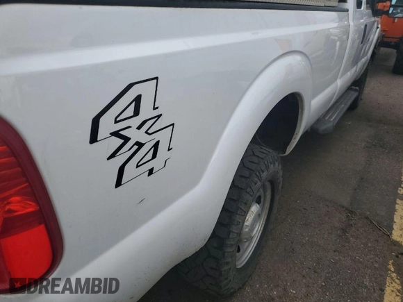 2016 Ford Super Duty F-250 SRW XLT with VIN 1FT7X2B6XGEB63047, listed as a IAAI auction lot 42100888 with 203,235 mi miles. Bid and sale history available at carsss.com. Image 1.