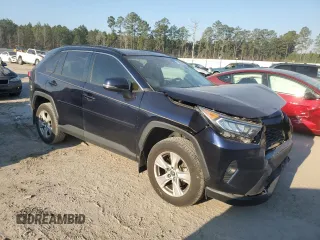 2019 Toyota RAV4 XLE with VIN 2T3W1RFV3KW014147, listed as a Copart auction lot 46943675 with 70,850 mi miles and Salvage Title. Bid and sale history available at DreamBid. Image 4.