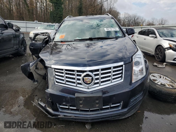 2015 Cadillac SRX Luxury Collection with VIN 3GYFNEE35FS569868, listed as a Copart auction lot 82191764 with Not Provided miles and Salvage Title. Bid and sale history available at DreamBid. Image 5.