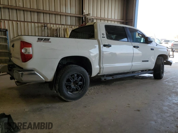 2016 Toyota Tundra 4WD Truck SR5 with VIN 5TFDW5F14GX529126, listed as a Copart auction lot 51452235 with 215,618 mi miles and Salvage Title. Bid and sale history available at carsss.com. Image 3.