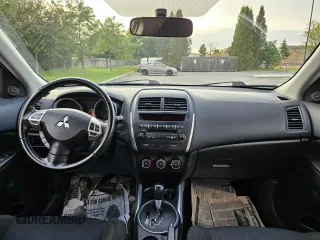2012 Mitsubishi Outlander Sport SE z VIN JA4AJ3AU5CZ605100, wystawiony jako Copart lot #60757115 z przebiegiem 134 862 mil mil oraz Czysty tytuł • Clean title. Historia ofert i sprzedaży dostępna na DreamBid. Obrazek 9.