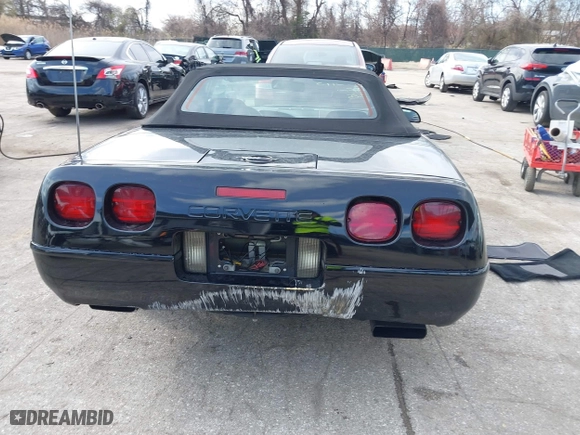 1995 Chevrolet Corvette with VIN 1G1YY32P3S5103855, listed as a IAAI auction lot 41853193 with 71,926 mi miles. Bid and sale history available at carsss.com. Image 16.