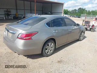 2014 Nissan Altima S with VIN 1N4BL3AP0EN236323, listed as a IAAI auction lot 42130469 with 165,009 mi miles and . Bid and sale history available at DreamBid. Image 4.