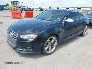 2013 Audi S5 Prestige z VIN WAUVGAFR8DA015727, wystawiony jako IAAI lot #42445090 z przebiegiem 136 237 mil mil oraz . Historia ofert i sprzedaży dostępna na DreamBid. Obrazek 2.