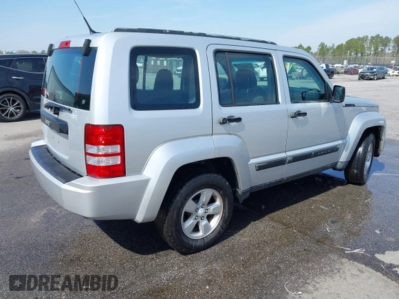 2011 Jeep Liberty Sport Jet with VIN 1J4PN2GK1BW566617, listed as a IAAI auction lot 41789607 with 225,536 mi miles. Bid and sale history available at carsss.com. Image 4.