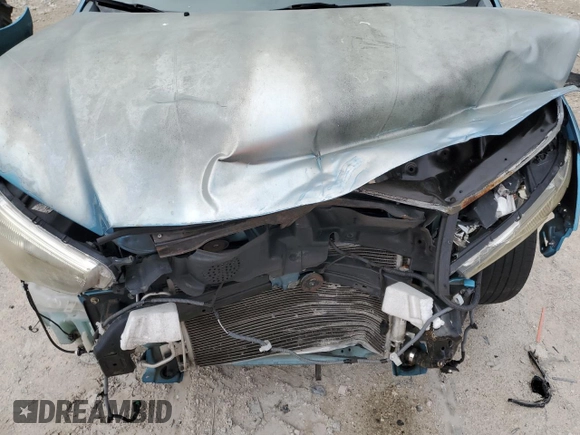 2014 Mitsubishi Outlander SE z VIN 4A4AP4AU2EE020696, wystawiony jako Copart lot #59438435 z przebiegiem Nie podano mil oraz Szkoda całkowita • Salvage title. Historia ofert i sprzedaży dostępna na DreamBid. Obrazek 12.