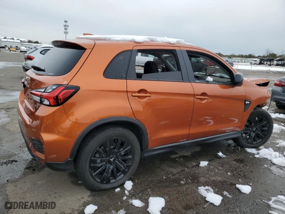 2024 Mitsubishi Outlander Sport S with VIN JA4ARUAU7RU001844, listed as a Copart auction lot 44913795 with 9,238 mi miles and Clean Title. Bid and sale history available at carsss.com. Image 3.