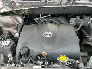 2017 Toyota Highlander LE with VIN 5TDBZRFH1HS385206, listed as a Copart auction lot 71557675 with 87,162 mi miles and Salvage title. Bid and sale history available at DreamBid. Image 15.