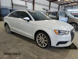 2015 Audi A3 Premium Plus z VIN WAUCCGFF4F1097647, wystawiony jako Copart lot #57966735 z przebiegiem 179 233 mil mil oraz Tytuł czysty. Historia ofert i sprzedaży dostępna na DreamBid. Obrazek 4.