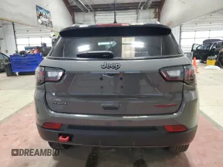 2022 Jeep Compass Trailhawk z VIN 3C4NJDDB4NT203246, wystawiony jako Copart lot #51316075 z przebiegiem 25 966 mil mil oraz Szkoda całkowita • Salvage title. Historia ofert i sprzedaży dostępna na DreamBid. Obrazek 6.