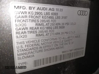 2024 Audi Q7 Premium Plus z VIN WA1LCBF71RD004059, wystawiony jako IAAI lot #42049719 z przebiegiem 10 651 mil mil oraz . Historia ofert i sprzedaży dostępna na DreamBid. Obrazek 9.