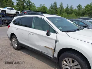 2018 Subaru Outback Premium с VIN 4S4BSAFC7J3297015, выставлен на аукционе IAAI как лот 42427912 с пробегом 89 779 миль миль и . История ставок и продаж доступна на DreamBid. Изображение 6.