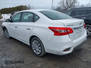 2017 Nissan Sentra SR with VIN 3N1AB7AP7HL664767, listed as a IAAI auction lot 41711875 with 127,307 mi miles and . Bid and sale history available at carsss.com. Image 3.