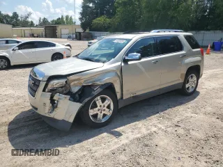 2013 GMC Terrain SLT z VIN 2GKFLWE32D6182972, wystawiony jako Copart lot #64690265 z przebiegiem 165 646 mil mil oraz Szkoda całkowita • Salvage title. Historia ofert i sprzedaży dostępna na DreamBid. Obrazek 1.