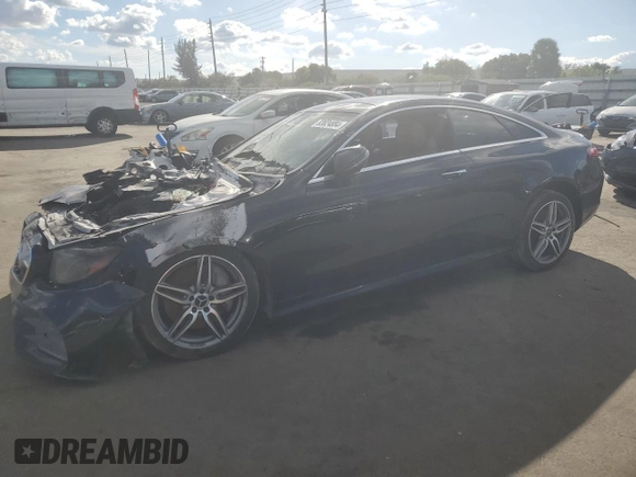 2019 Mercedes-Benz E-Class E 450 with VIN WDD1J6HB5KF074062, listed as a Copart auction lot 83824884 with 0 mi miles and Salvage Title. Bid and sale history available at carsss.com. Image 1.