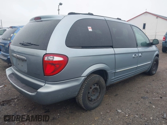 2004 Chrysler Town & Country Touring with VIN 2C4GP54L54R585259, listed as a IAAI auction lot 41934045 with 211,376 mi miles and . Bid and sale history available at DreamBid. Image 4.