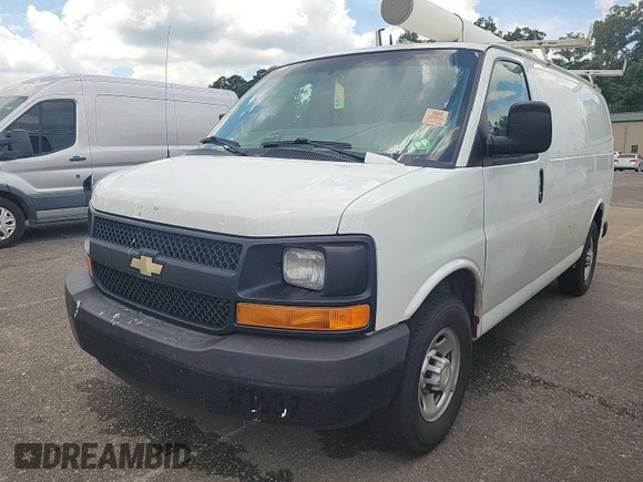 2015 Chevrolet Express Cargo with VIN 1GCWGFCF0F1248728, listed as a IAAI auction lot 42561489 with 263,640 mi miles and . Bid and sale history available at DreamBid. Image 9.