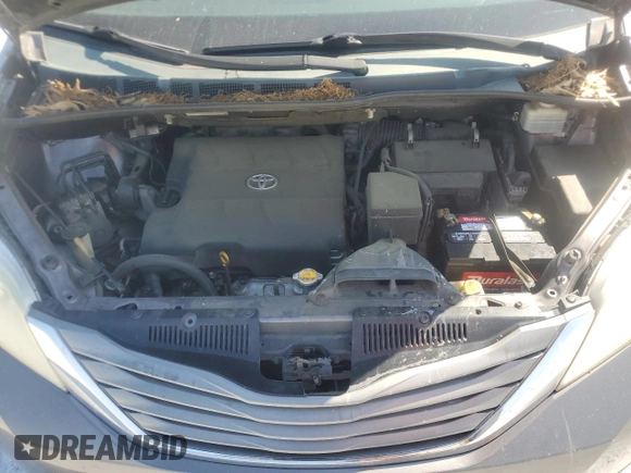 2011 Toyota Sienna XLE AAS с VIN 5TDYK3DC1BS170967, выставлен на аукционе Copart как лот 53848955 с пробегом 171 115 миль миль и Списание • Salvage title. История ставок и продаж доступна на DreamBid. Изображение 11.