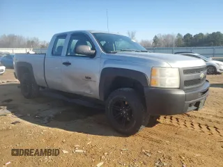 2011 Chevrolet Silverado 1500 Work Truck with VIN 1GCRKPE39BZ207465, listed as a Copart auction lot 88478205 with 192,651 mi miles and Salvage Title. Bid and sale history available at DreamBid. Image 4.