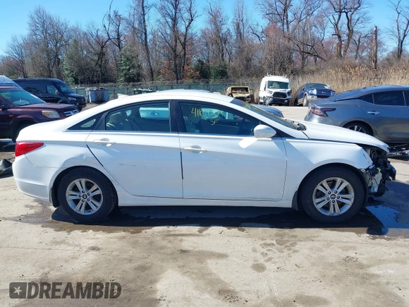 2012 Hyundai Sonata GLS with VIN 5NPEB4AC0CH452098, listed as a IAAI auction lot 41859204 with 172,755 mi miles and . Bid and sale history available at carsss.com. Image 14.