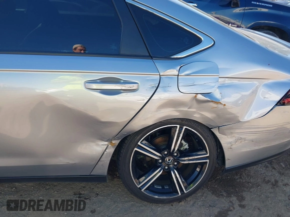 2023 Honda Accord Sport z VIN 1HGCY2F56PA029299, wystawiony jako IAAI lot #41442956 z przebiegiem 38 464 mil mil oraz . Historia ofert i sprzedaży dostępna na DreamBid. Obrazek 6.
